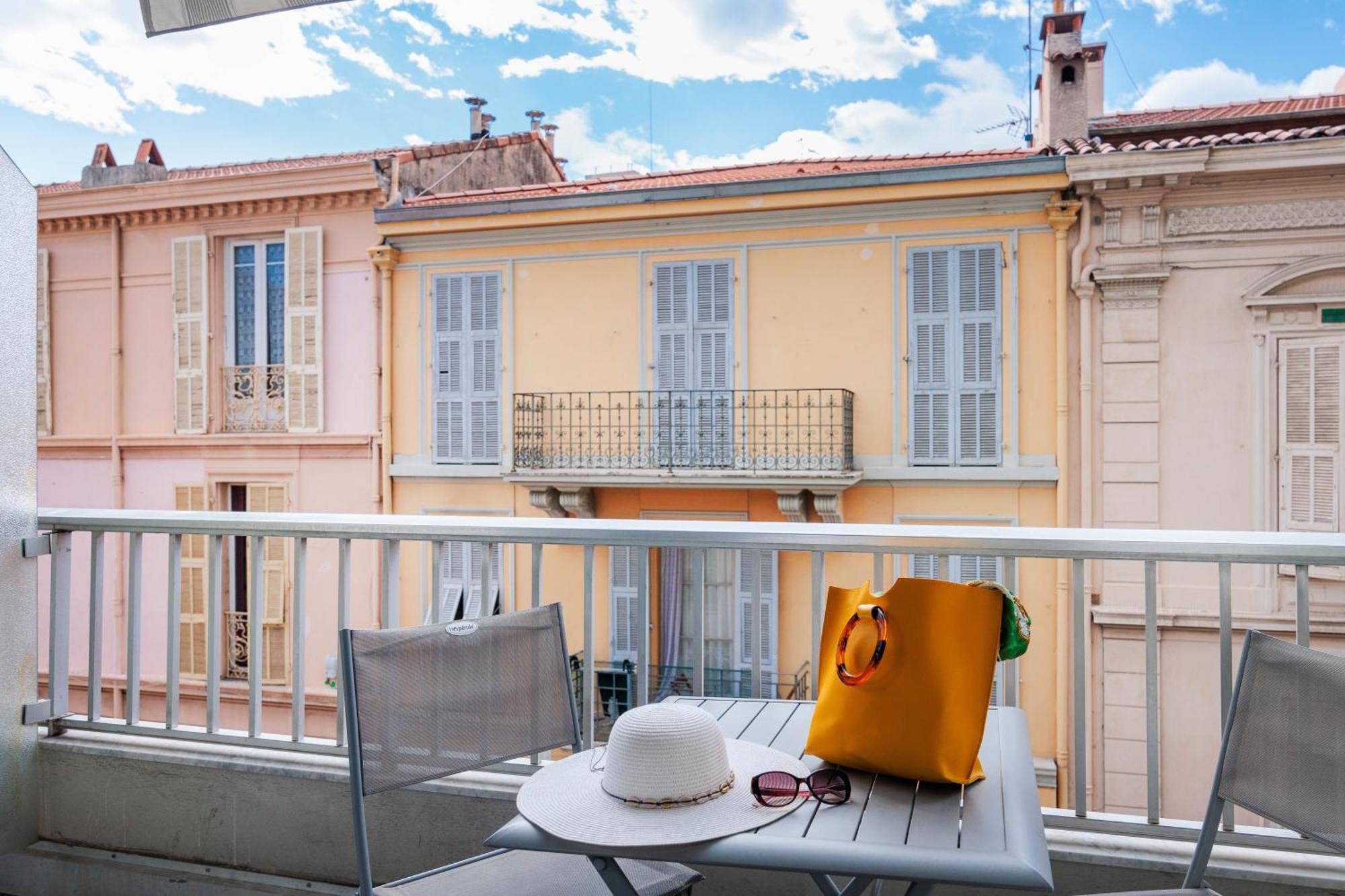 Ibis Styles Menton Centre Otel Dış mekan fotoğraf