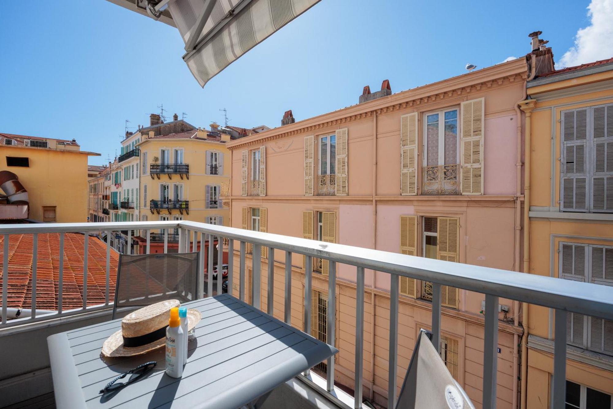 Ibis Styles Menton Centre Otel Dış mekan fotoğraf